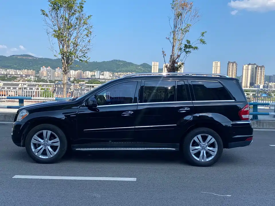 Mercedes-Benz GL grade