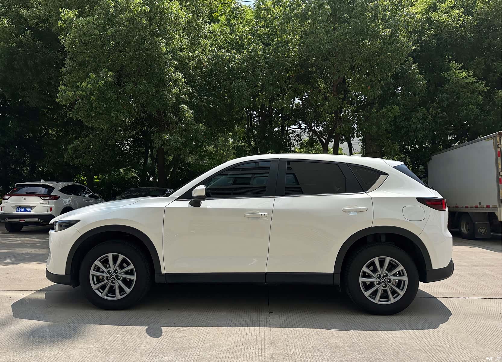 Mazda CX-5, 2025 12