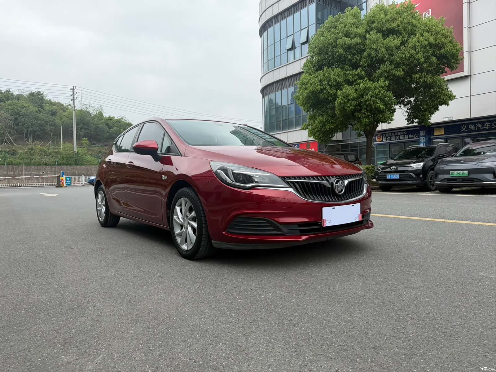 Buick Verano, 2019 3