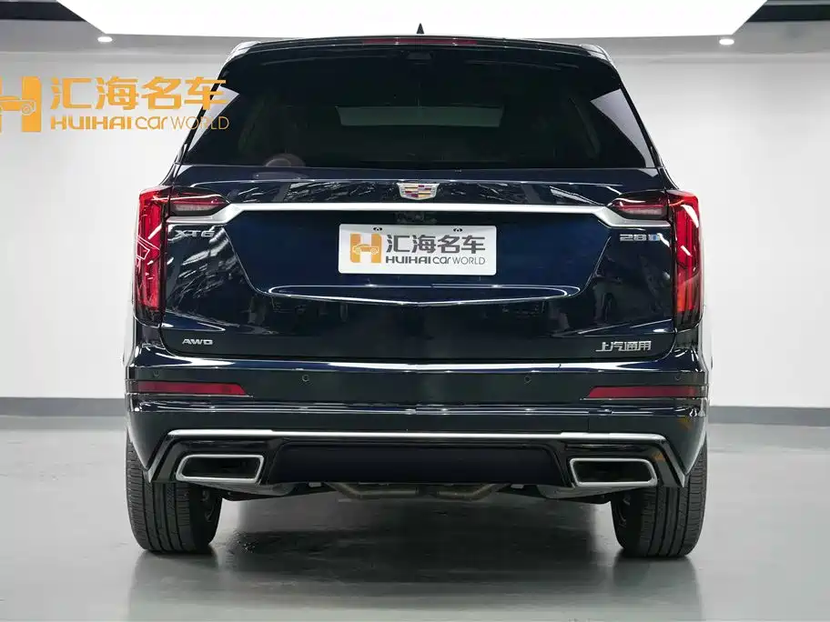 Cadillac XT6