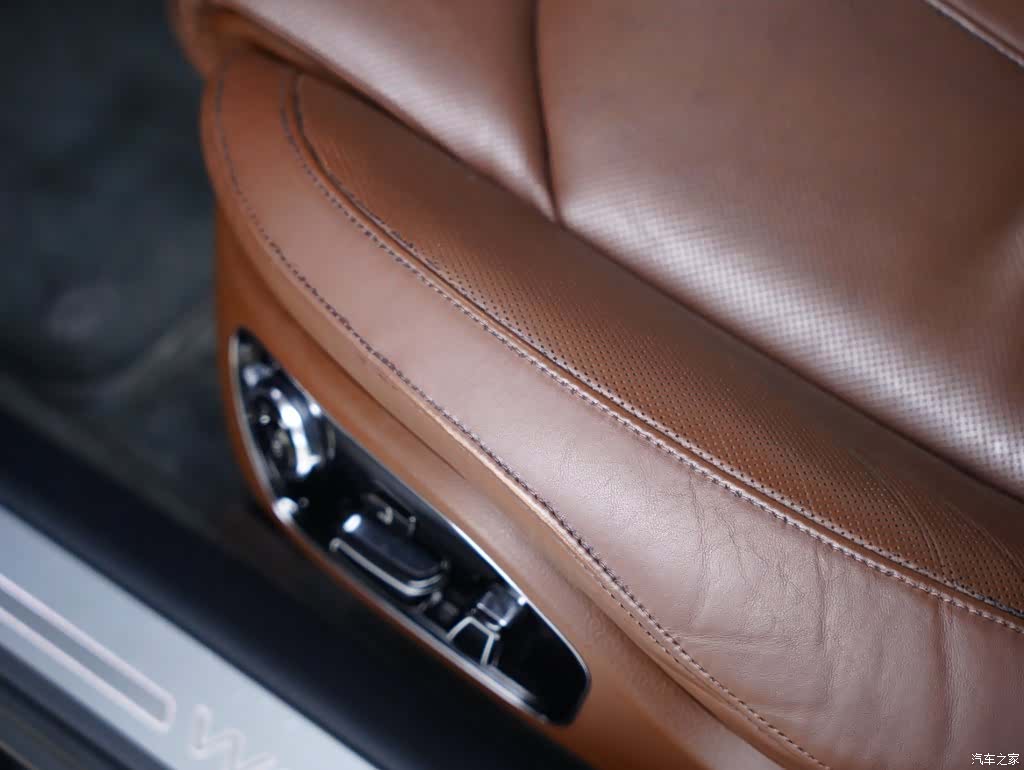 Audi A8L, 2013 29