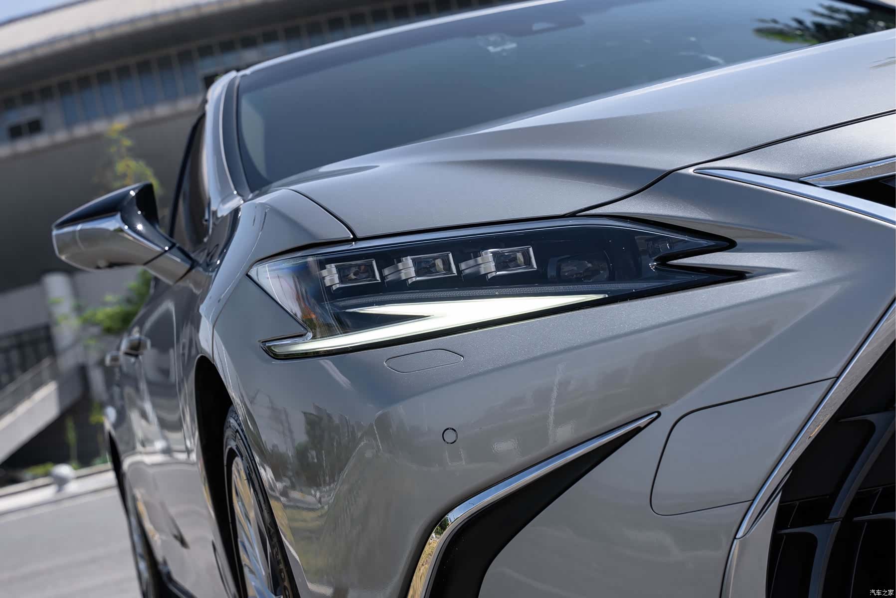 Lexus ES, 2022 6