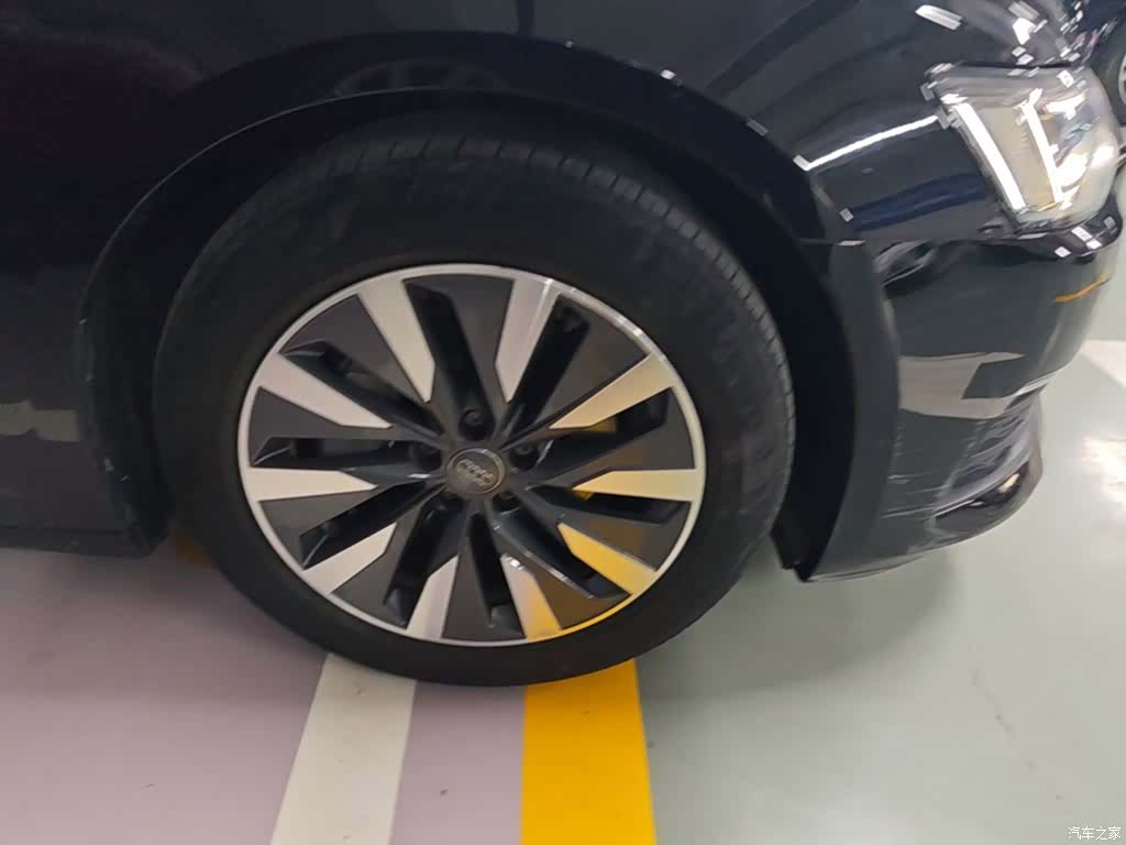Audi A6L, 2021 14
