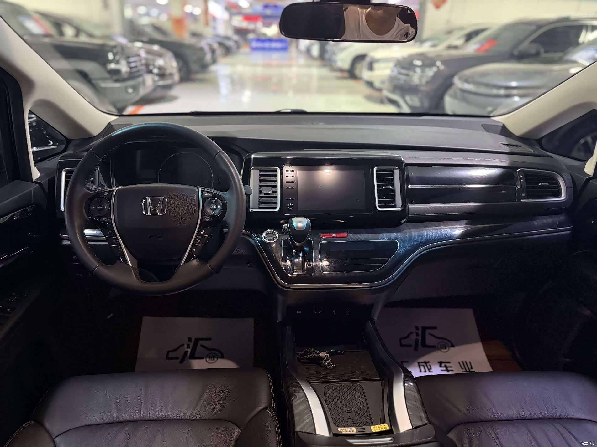 Honda Elysion, 2021 все фото