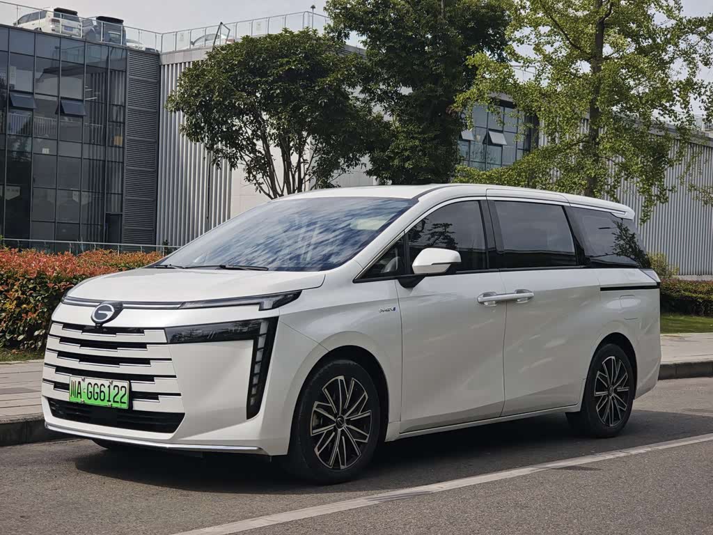 GAC E8 PHEV