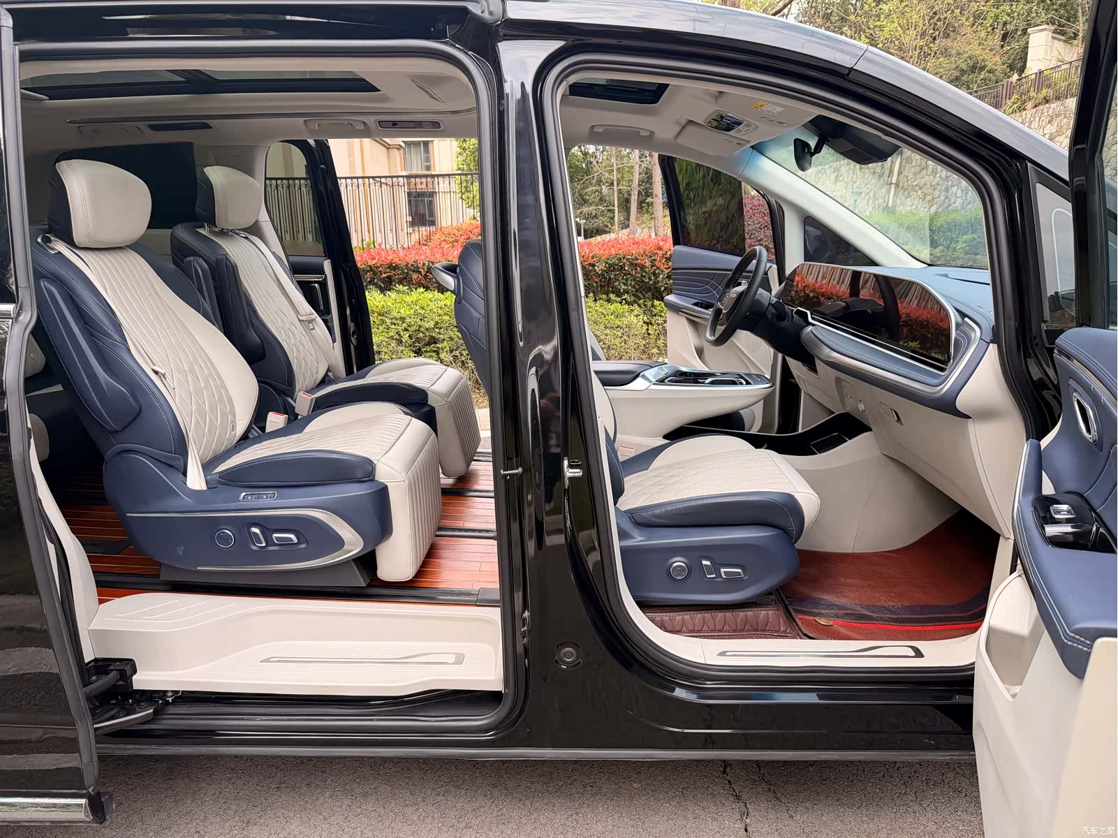 Maxus G90, 2023 50