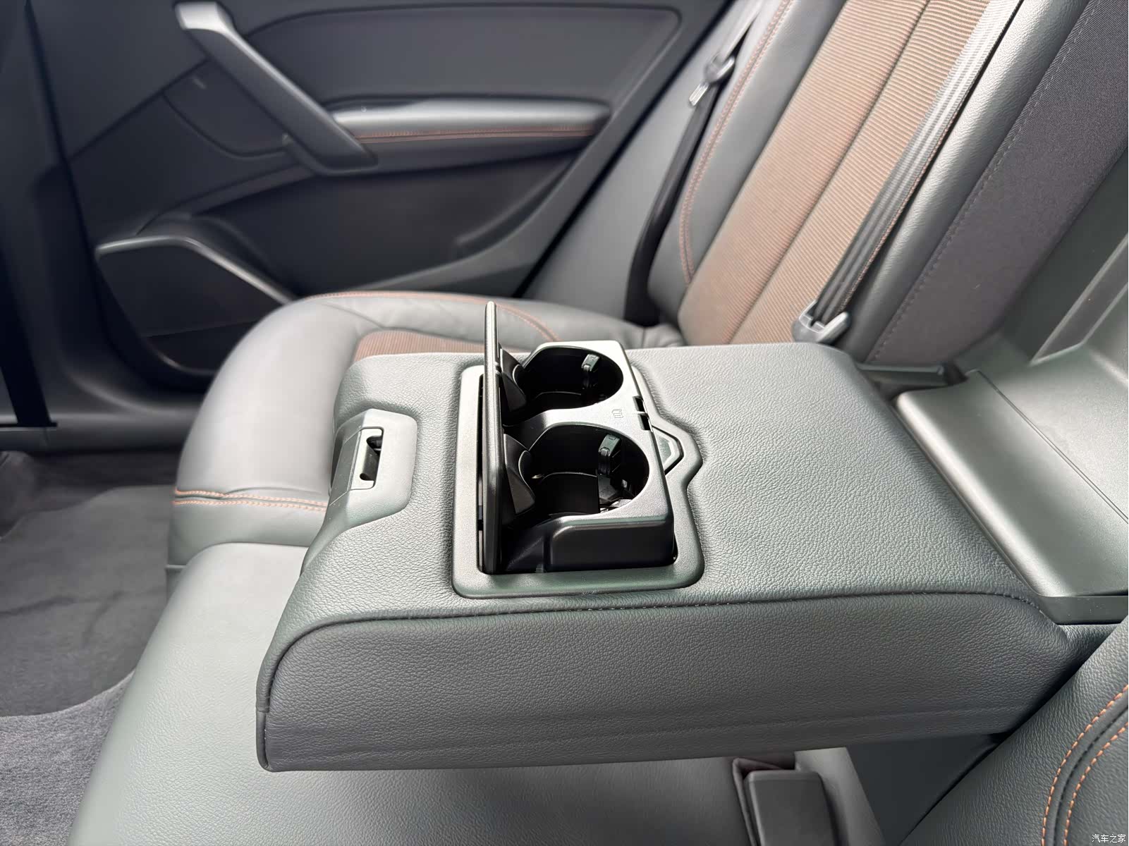 Audi Q5L, 2019 23