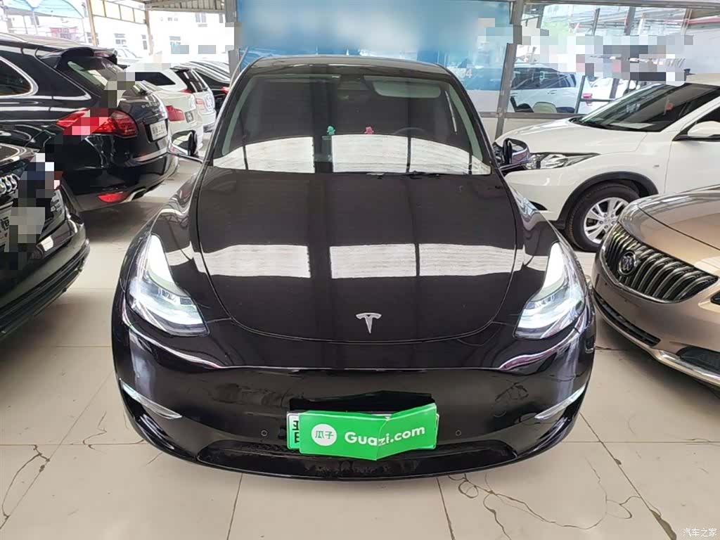 Tesla Model Y, 2024 3