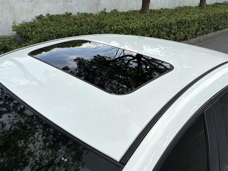 Mazda 3 Angkesaila
