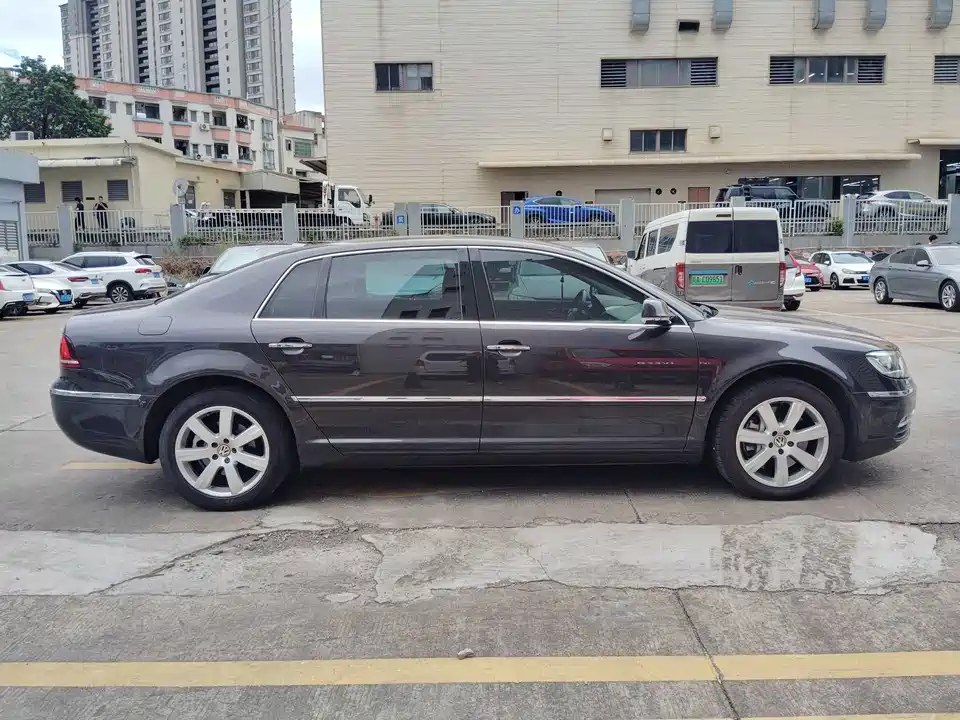 Volkswagen Phaeton