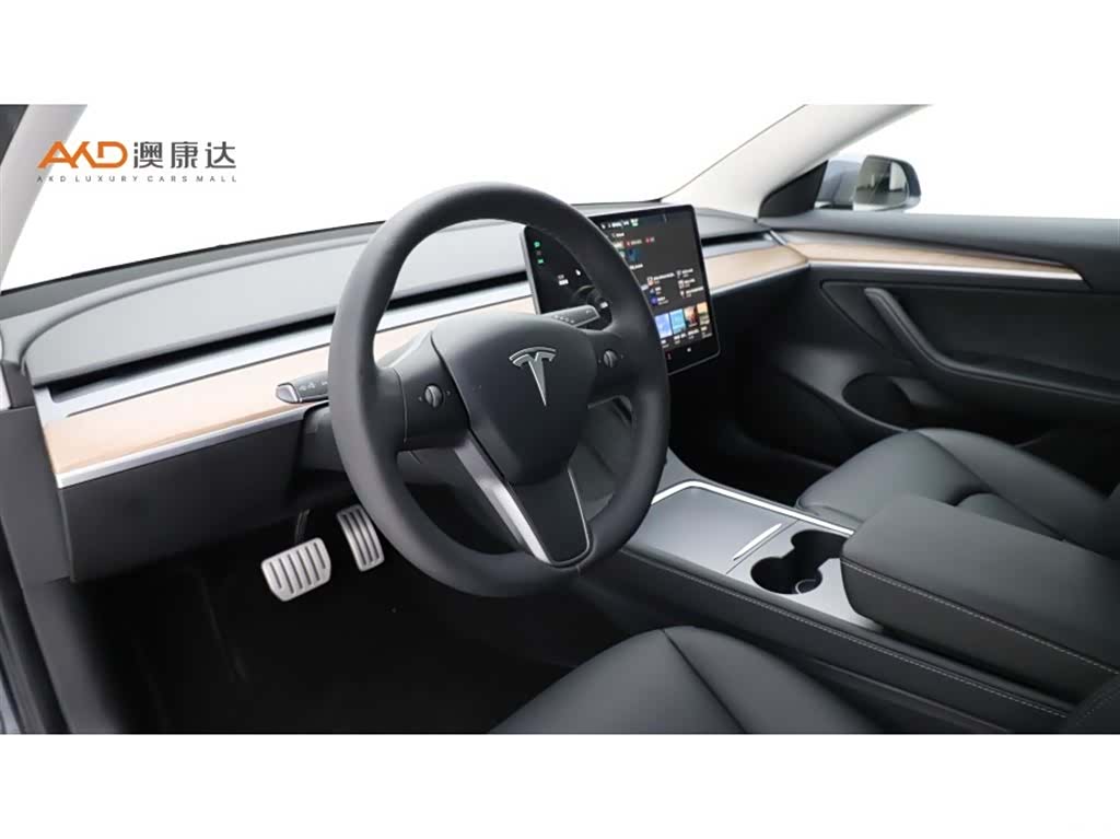 Tesla Model 3, 2021 6