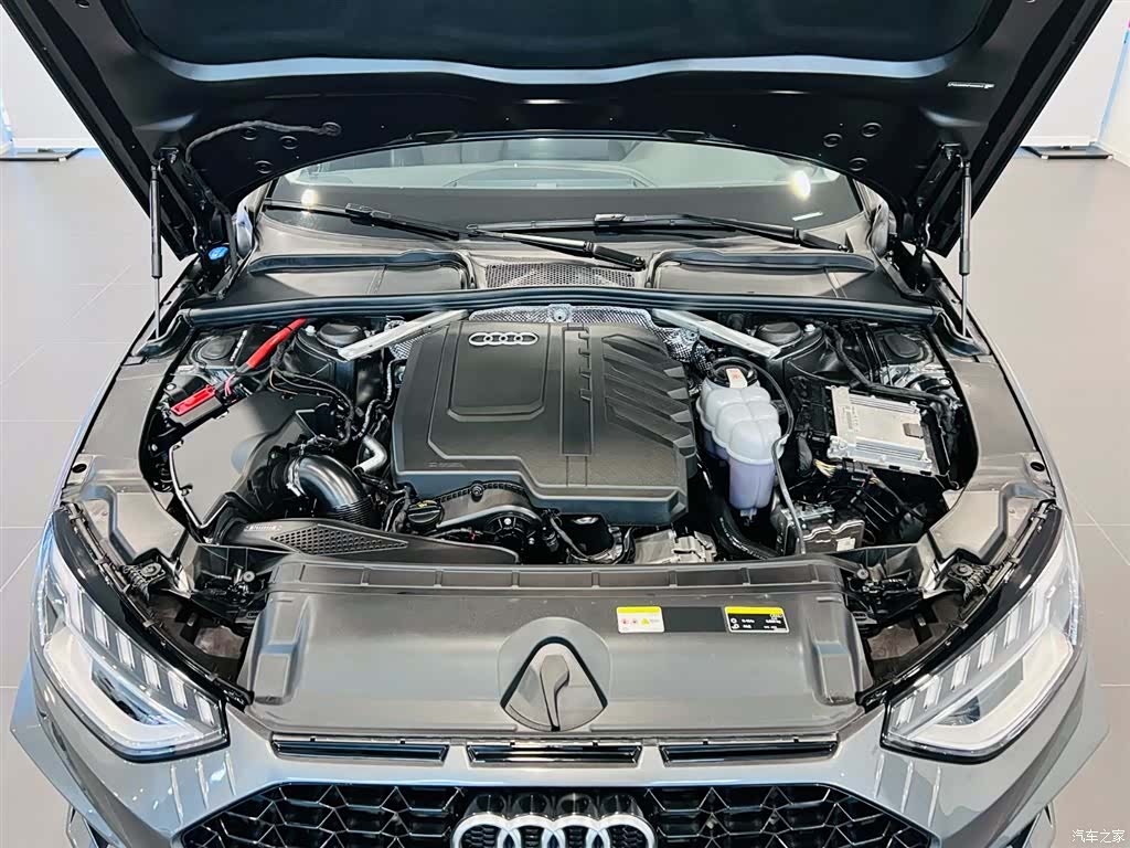 Audi A4L, 2023 12