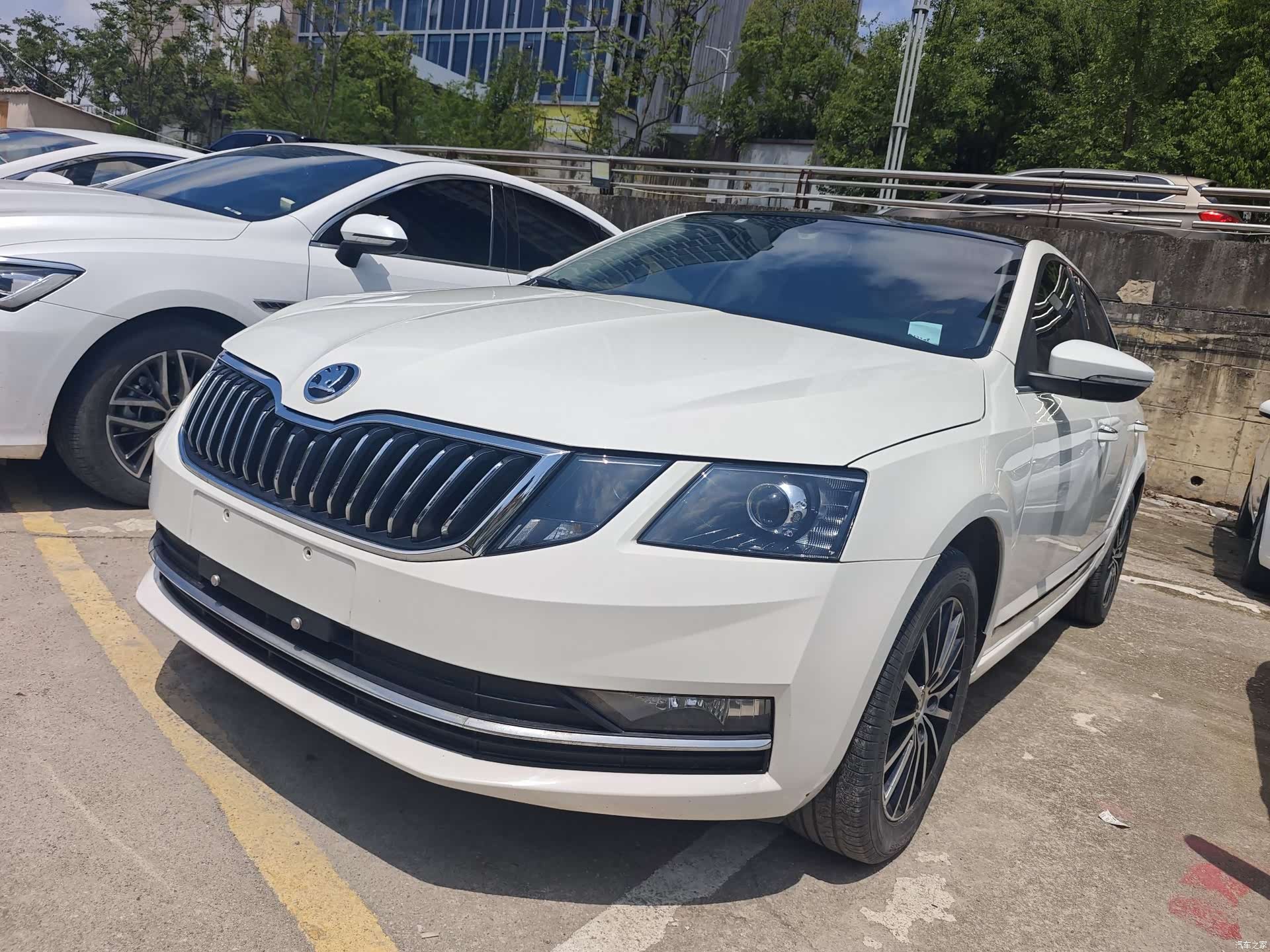 Skoda Octavia, 2017 1