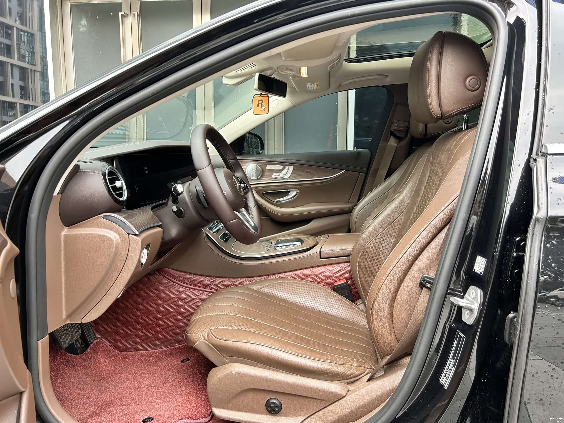 Mercedes-Benz E-Class, 2020 7