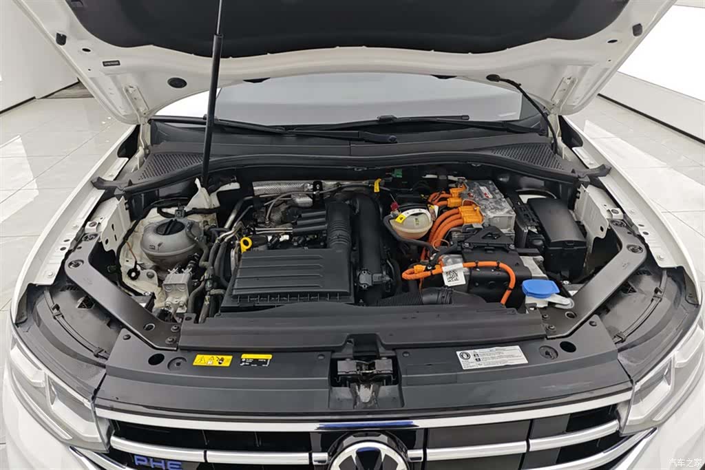 Volkswagen Tiguan L, 2022 10