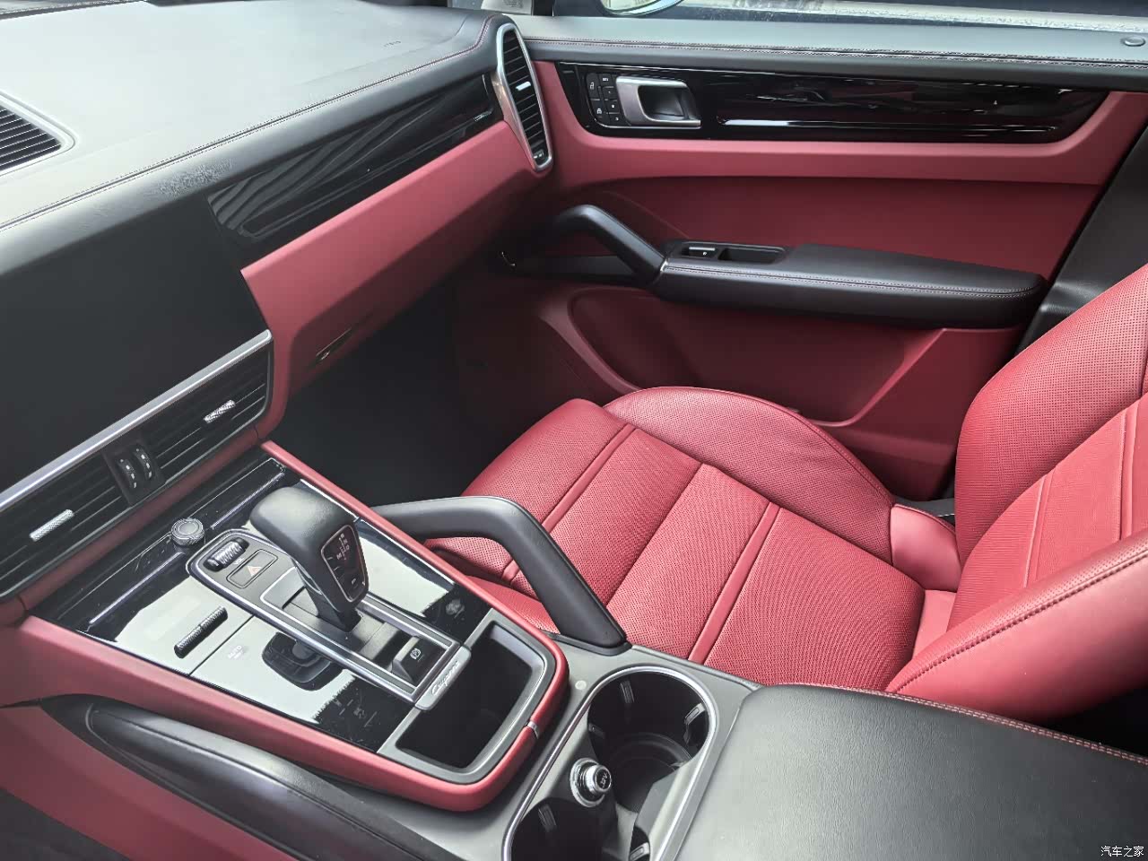 Porsche Cayenne, 2022 8