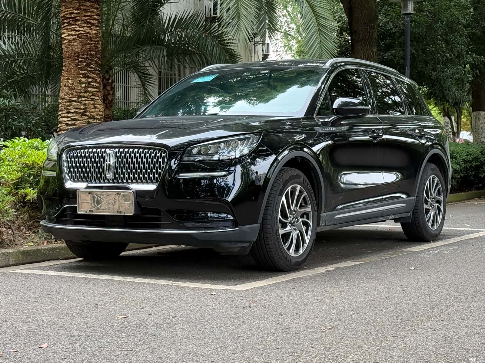 Lincoln Corsair