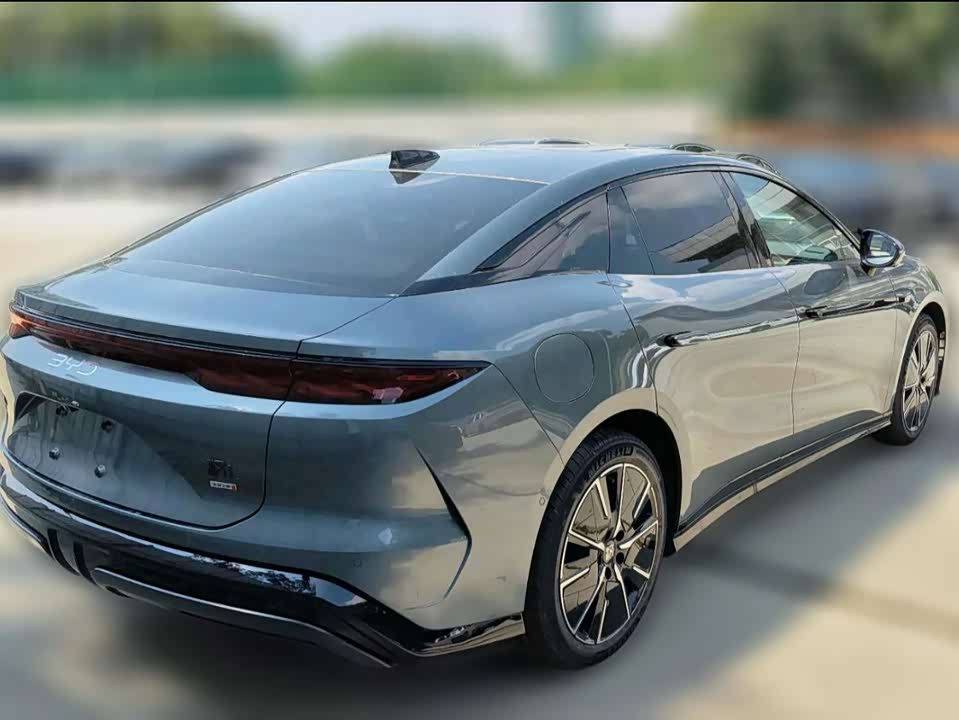 BYD Han L