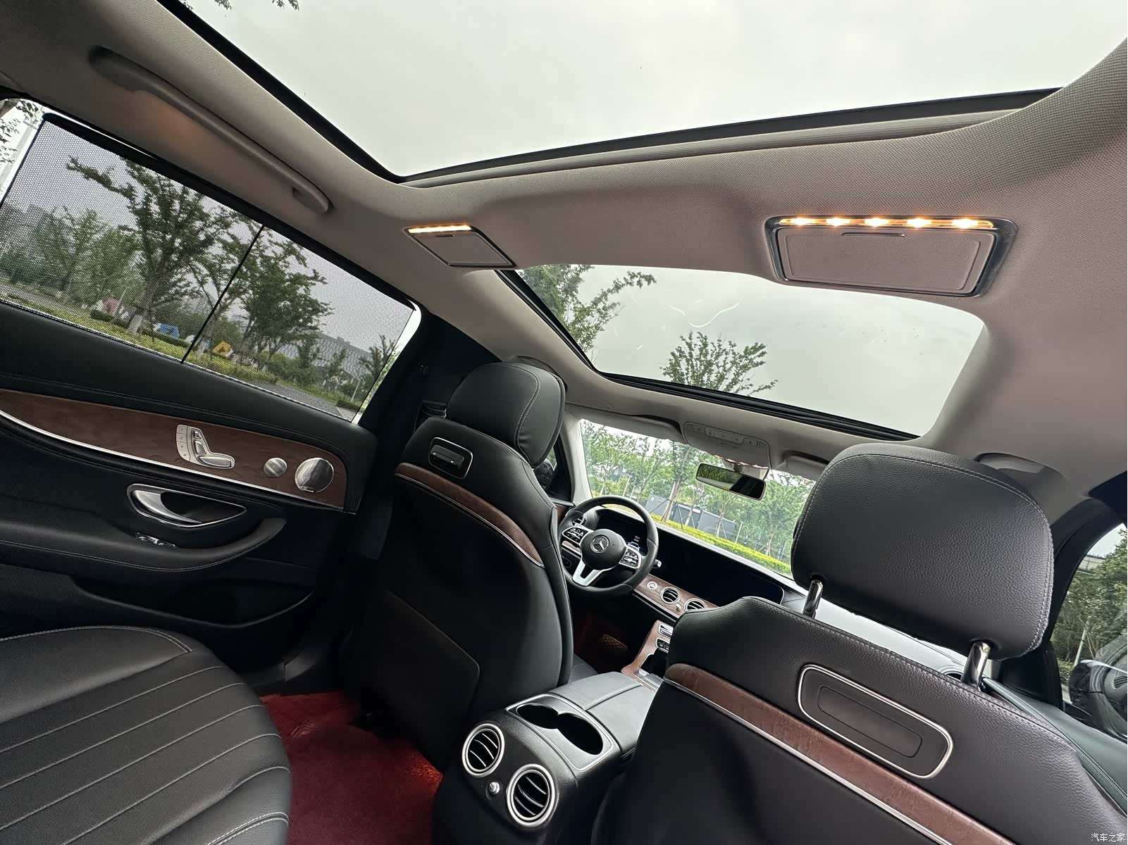 Mercedes-Benz E-Class, 2020 11