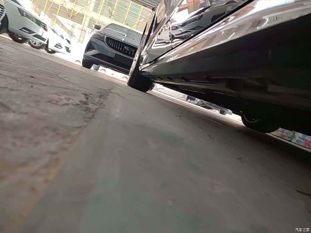 Geely 8, 2025 22