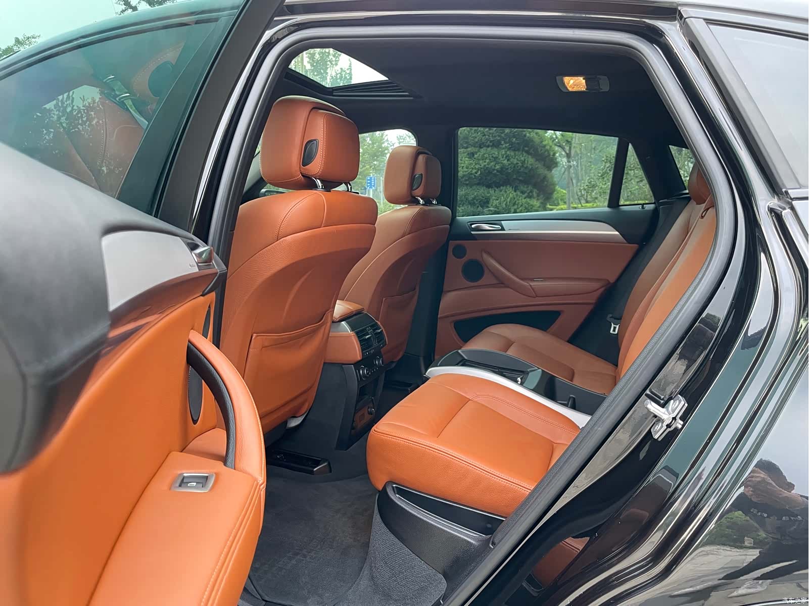 BMW X6, 2013 11