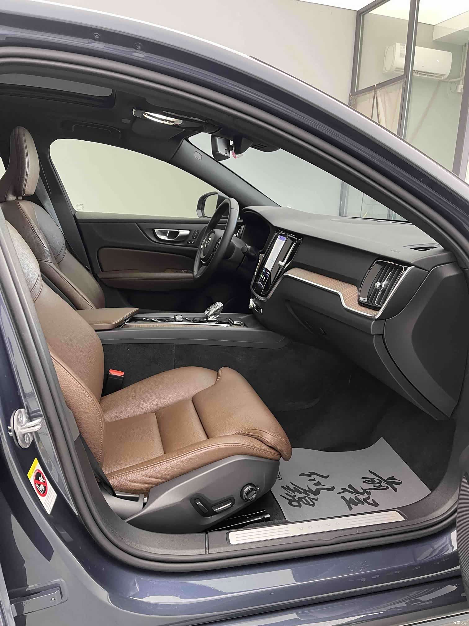 Volvo S60, 2023 18
