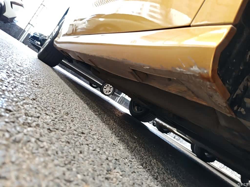 Geely Binray, 2019 21