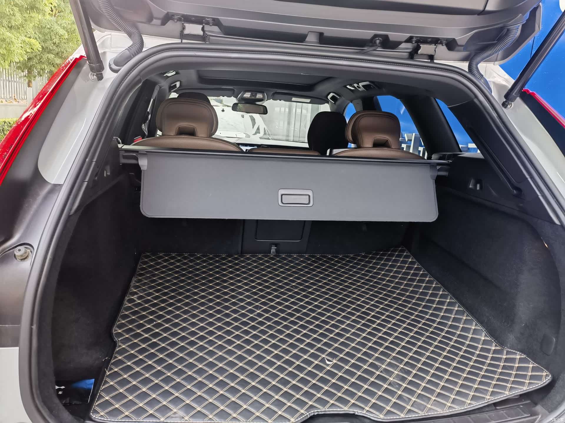 Volvo XC60, 2024 6