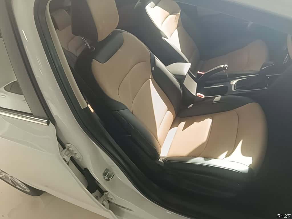 Chevrolet 320, 2021 25