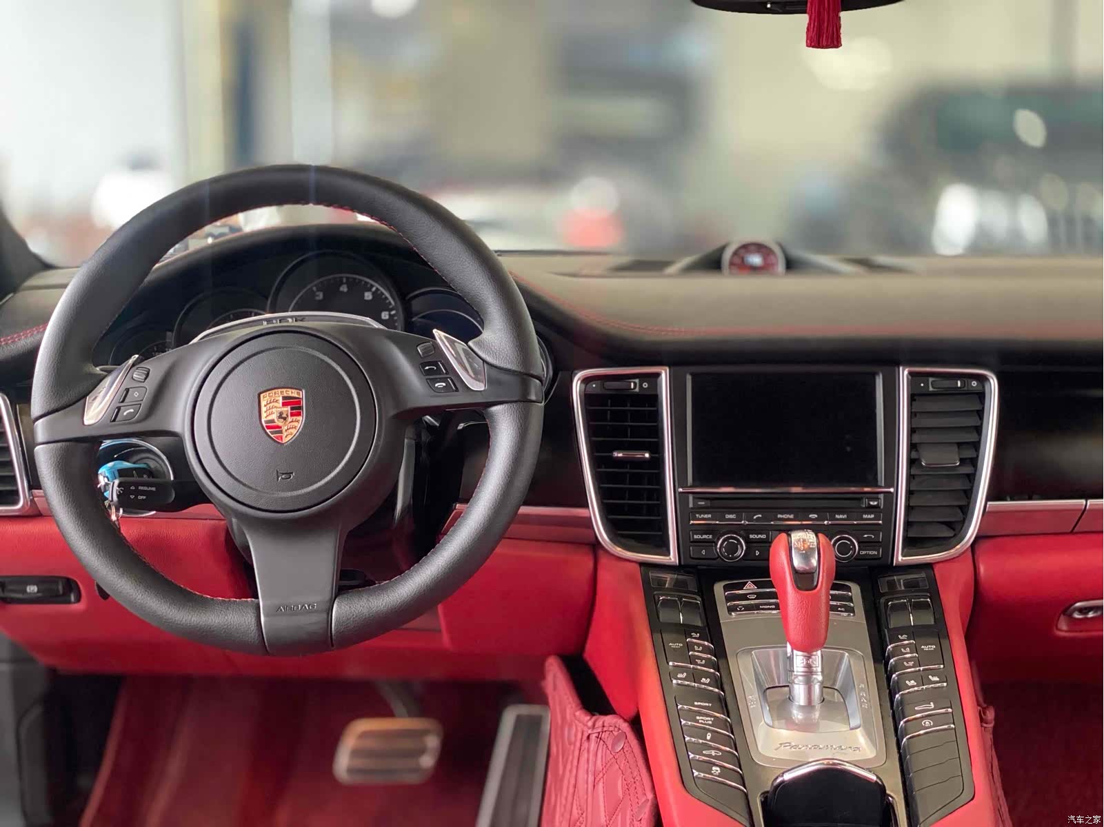 Porsche Panamera, 2011 11