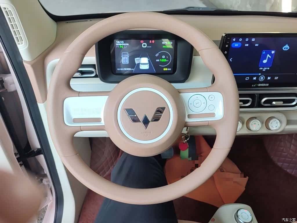 Wuling MINIEV, 2025 11