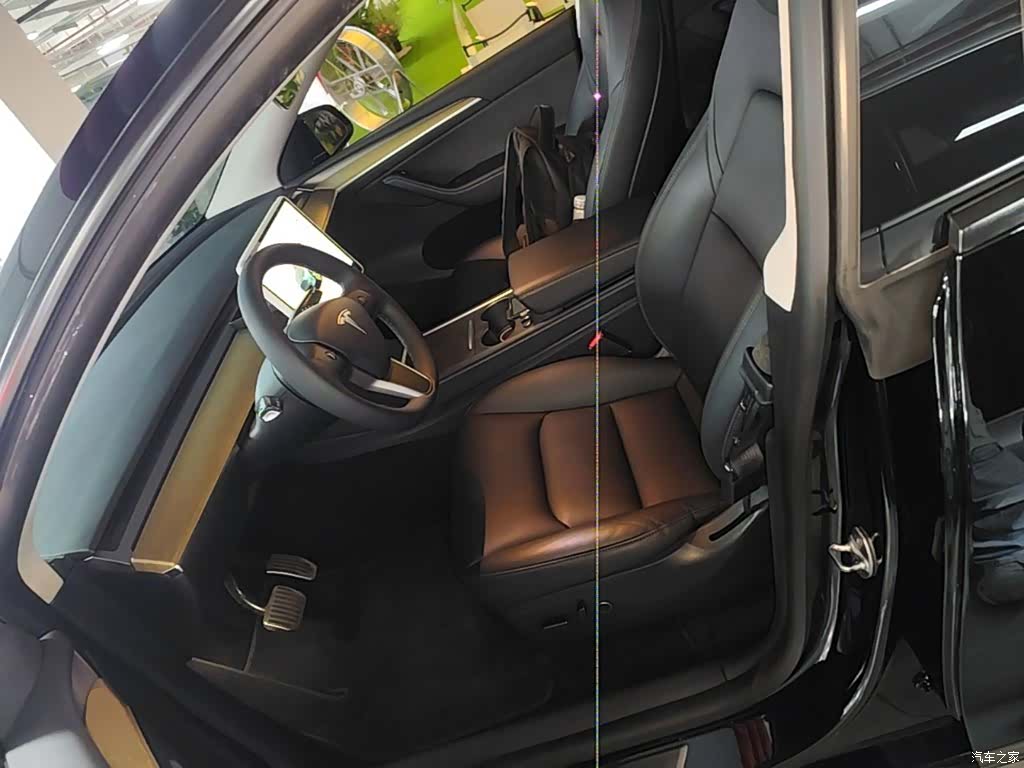 Tesla Model Y, 2022 11