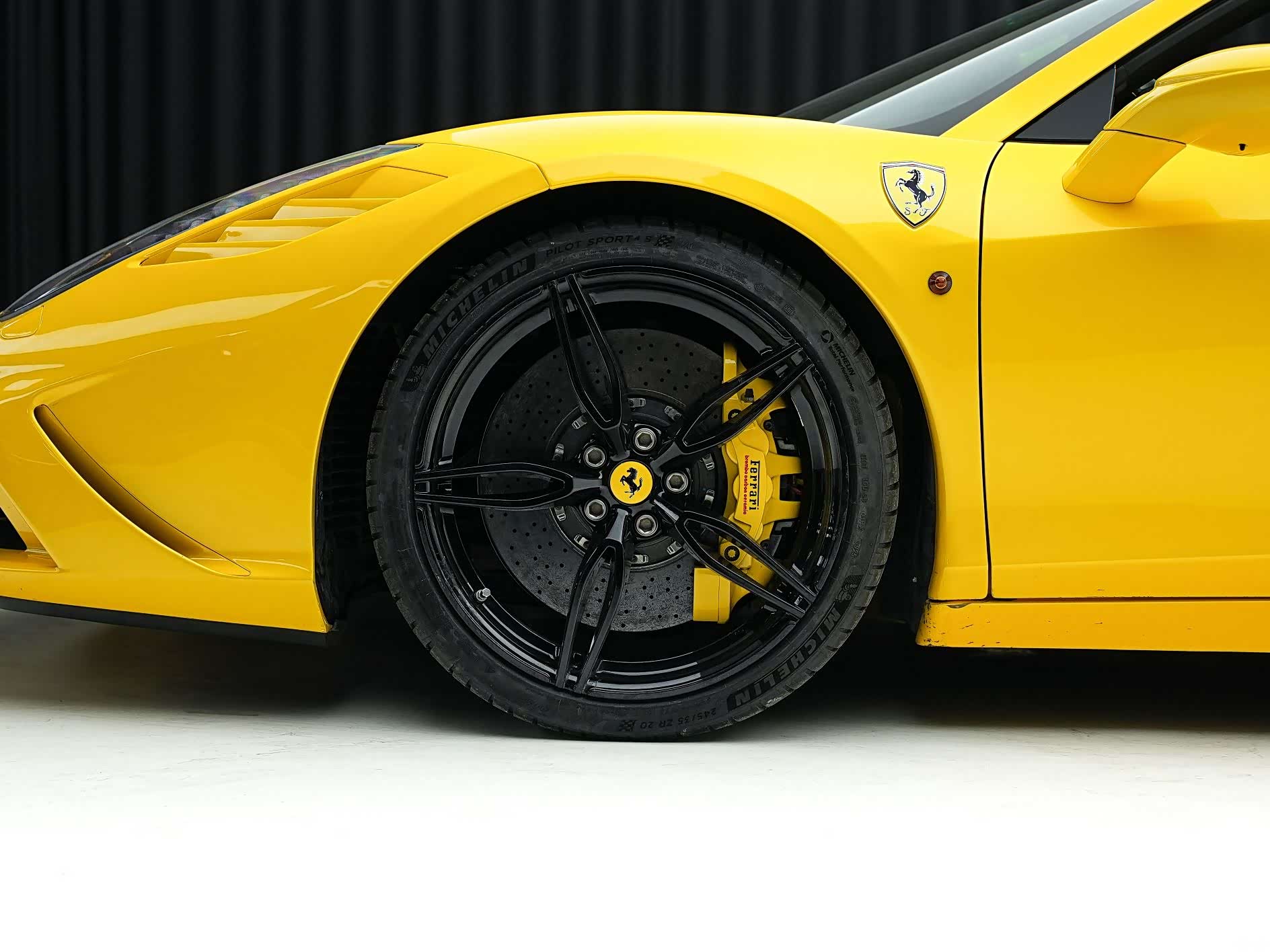Ferrari 458, 2016 7