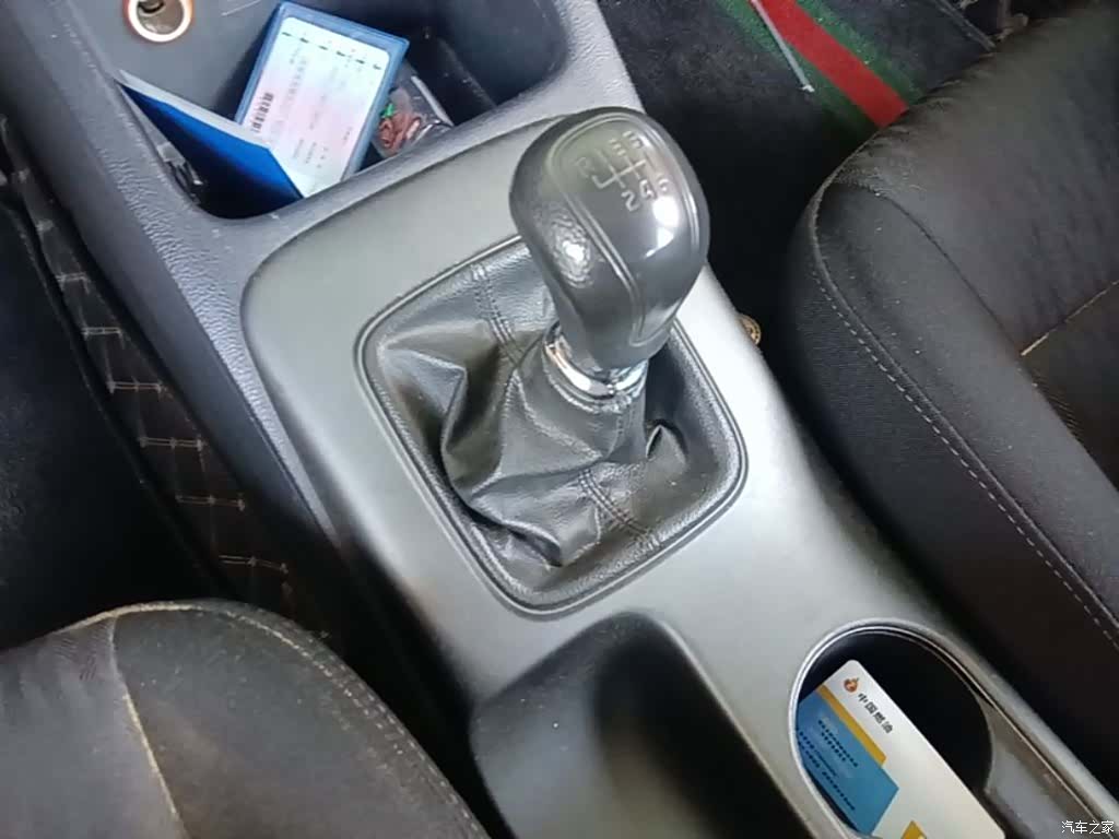 Kia K3, 2015 14