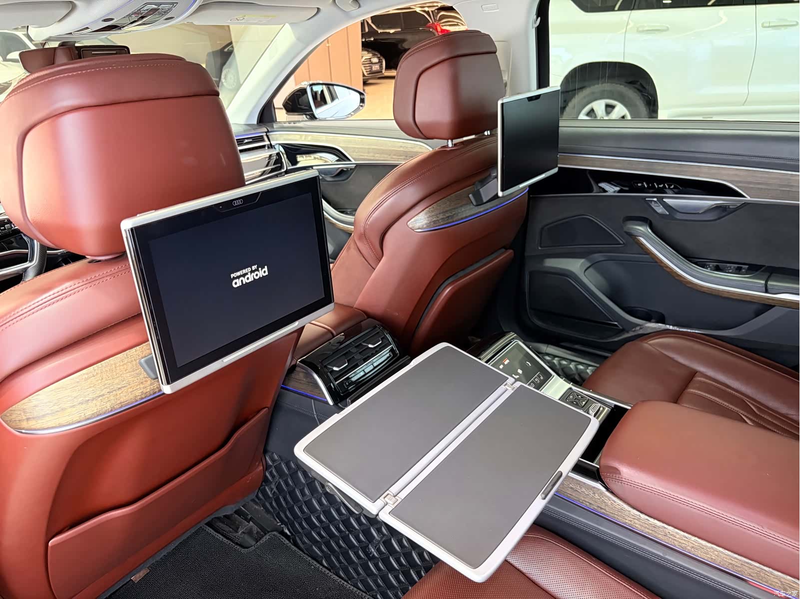 Audi A8L, 2020 22