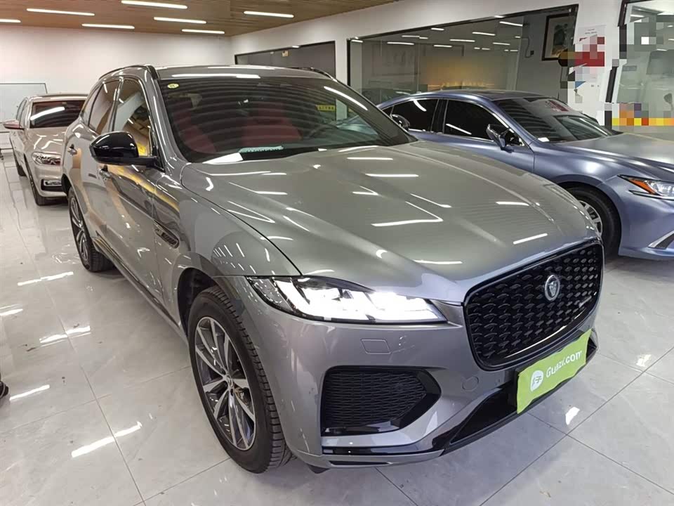 Jaguar F-PACE