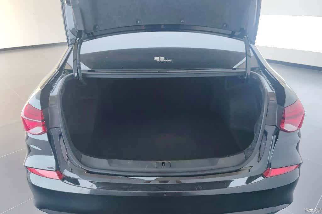 Chevrolet 320, 2022 4