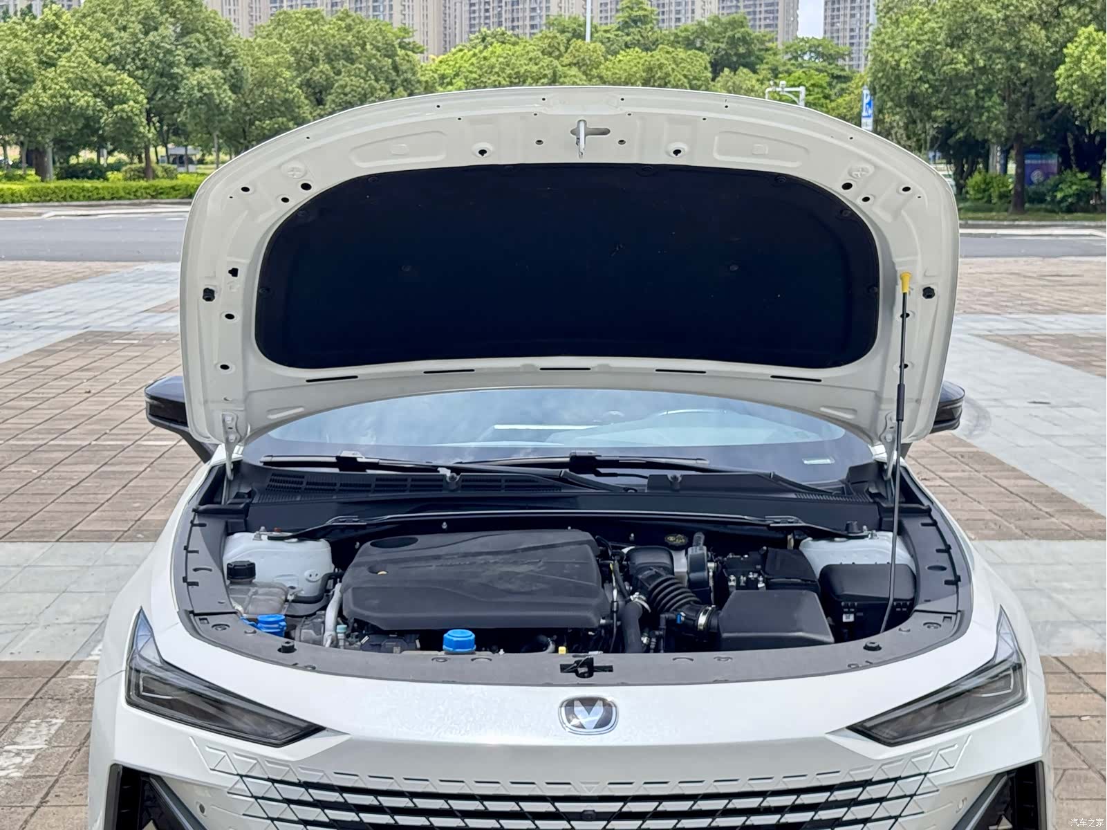 Changan UNI-V, 2023 25