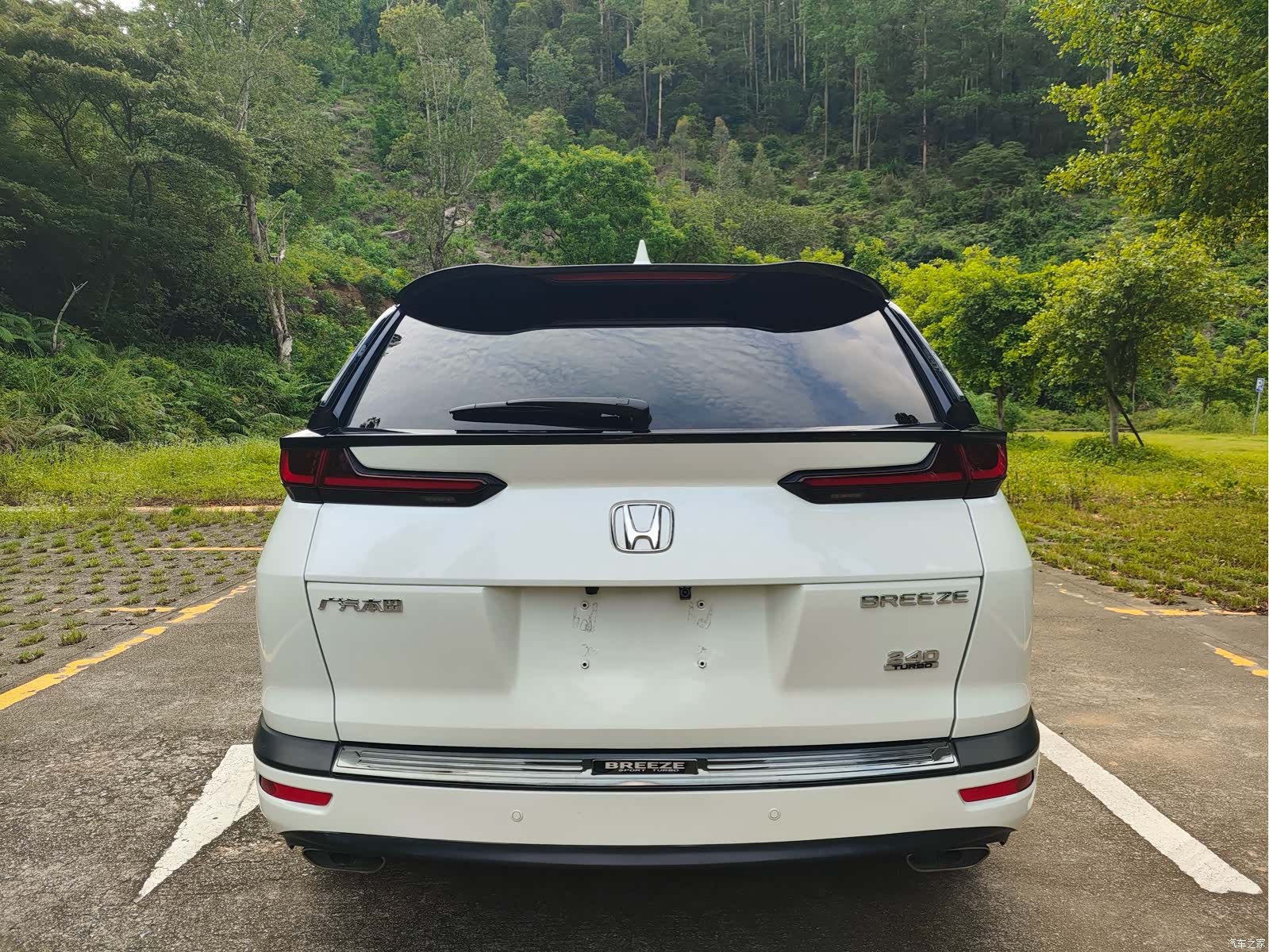 Honda Breeze, 2022 8
