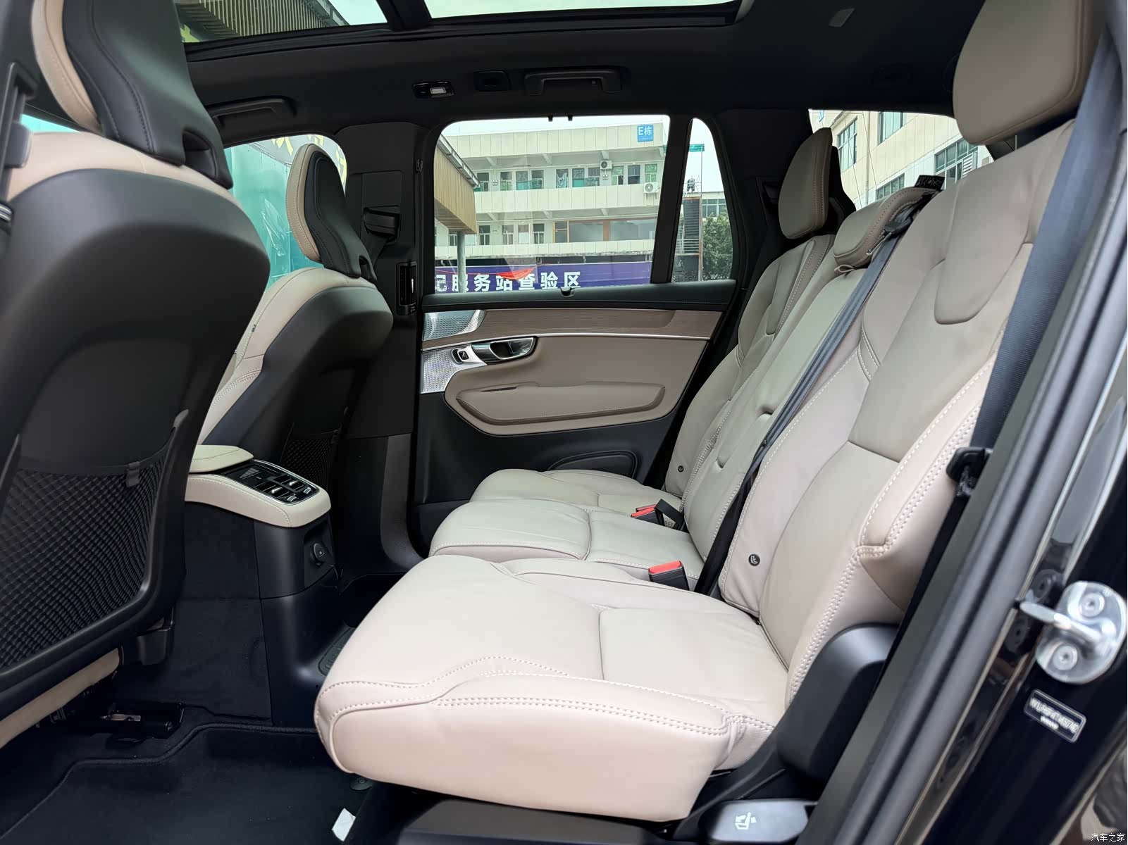 Volvo XC90, 2025 все фото