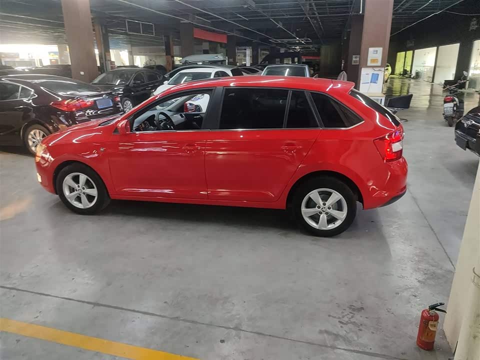 Skoda Xindong