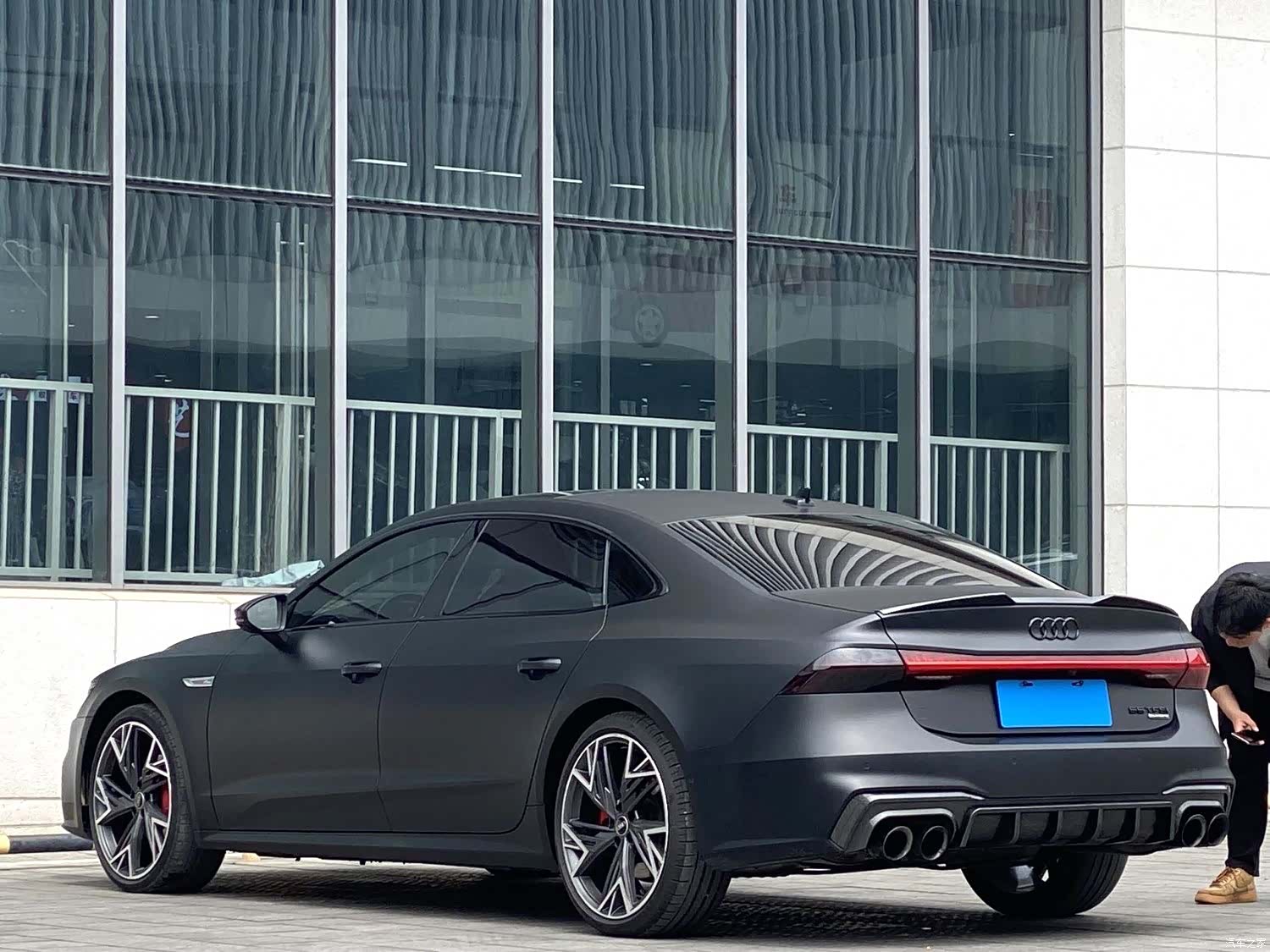 Audi A7L, 2023 3