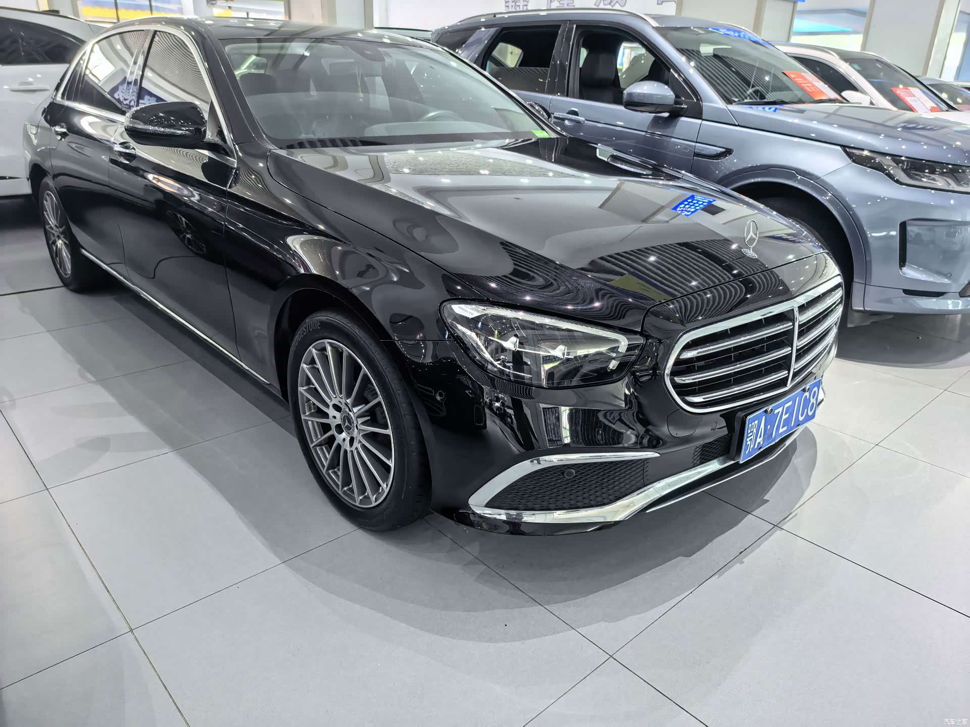 Mercedes-Benz E-Class, 2023 3
