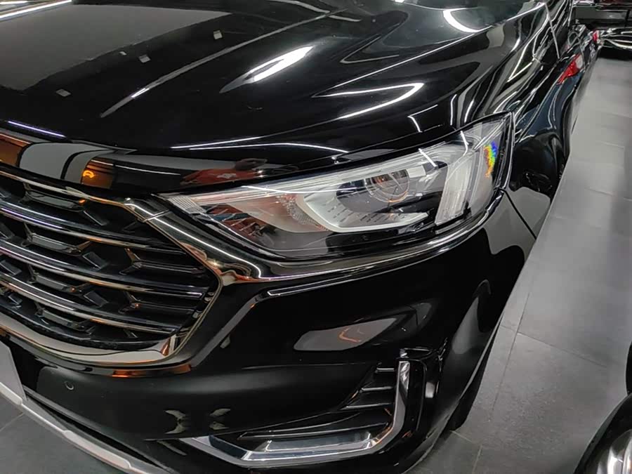 Ford Edge 2022, фото 24