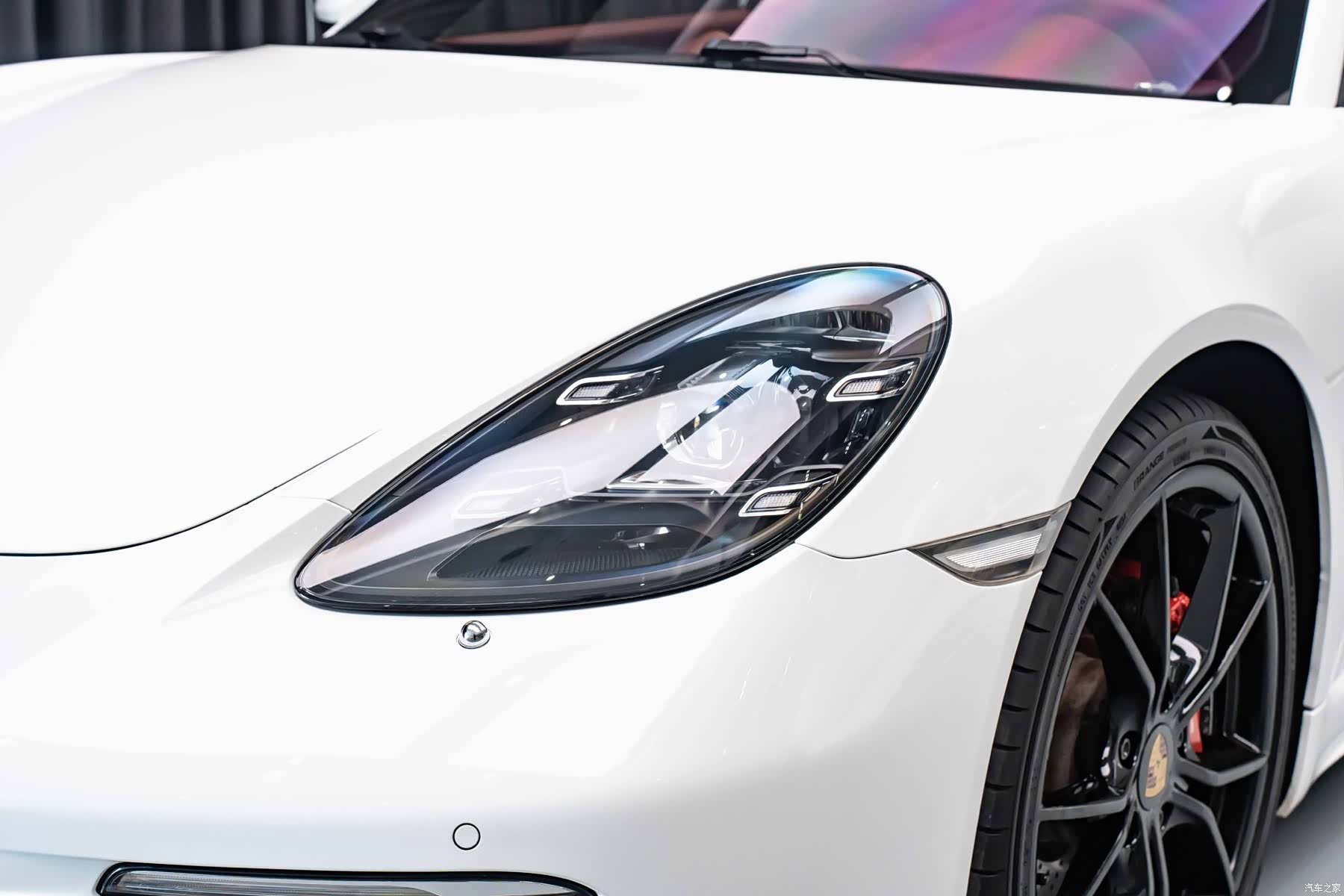 Porsche Cayman, 2019 4