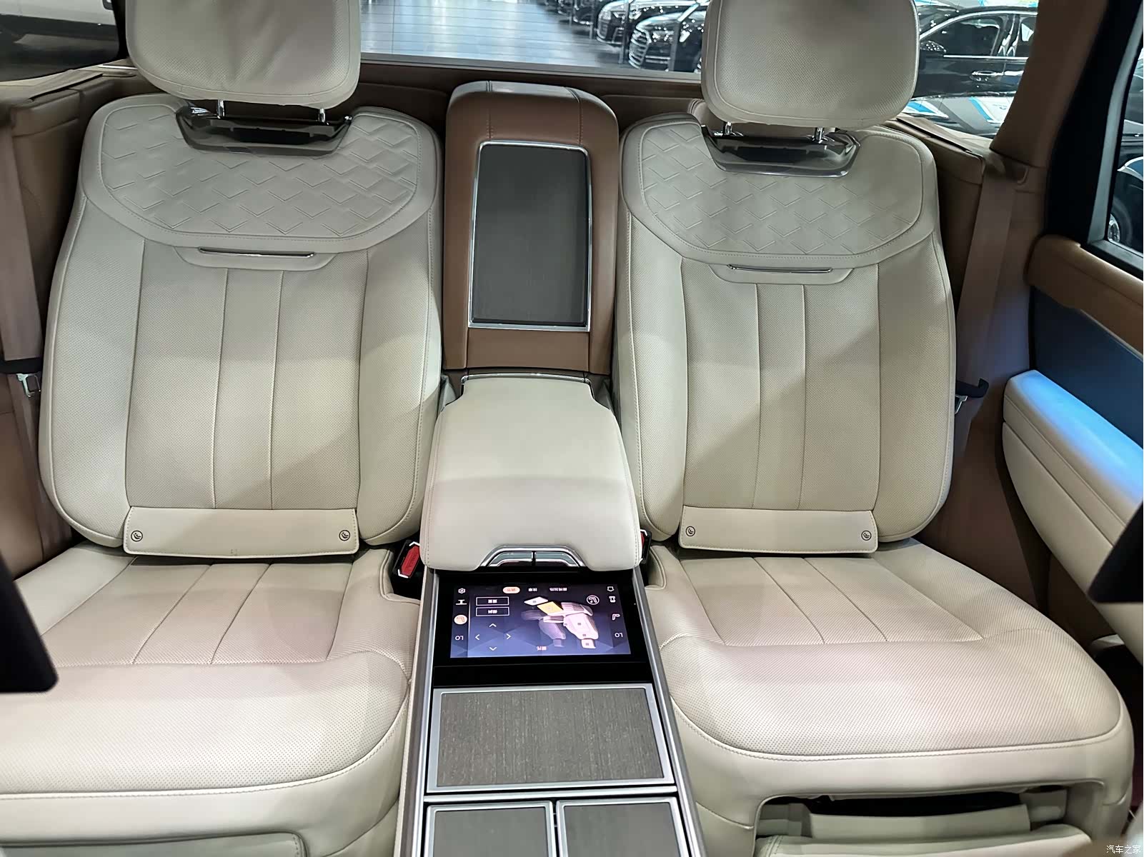 Land Rover Range Rover, 2024 17