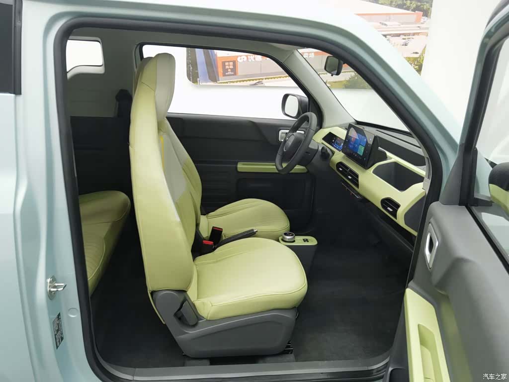Geely Panda, 2023 23