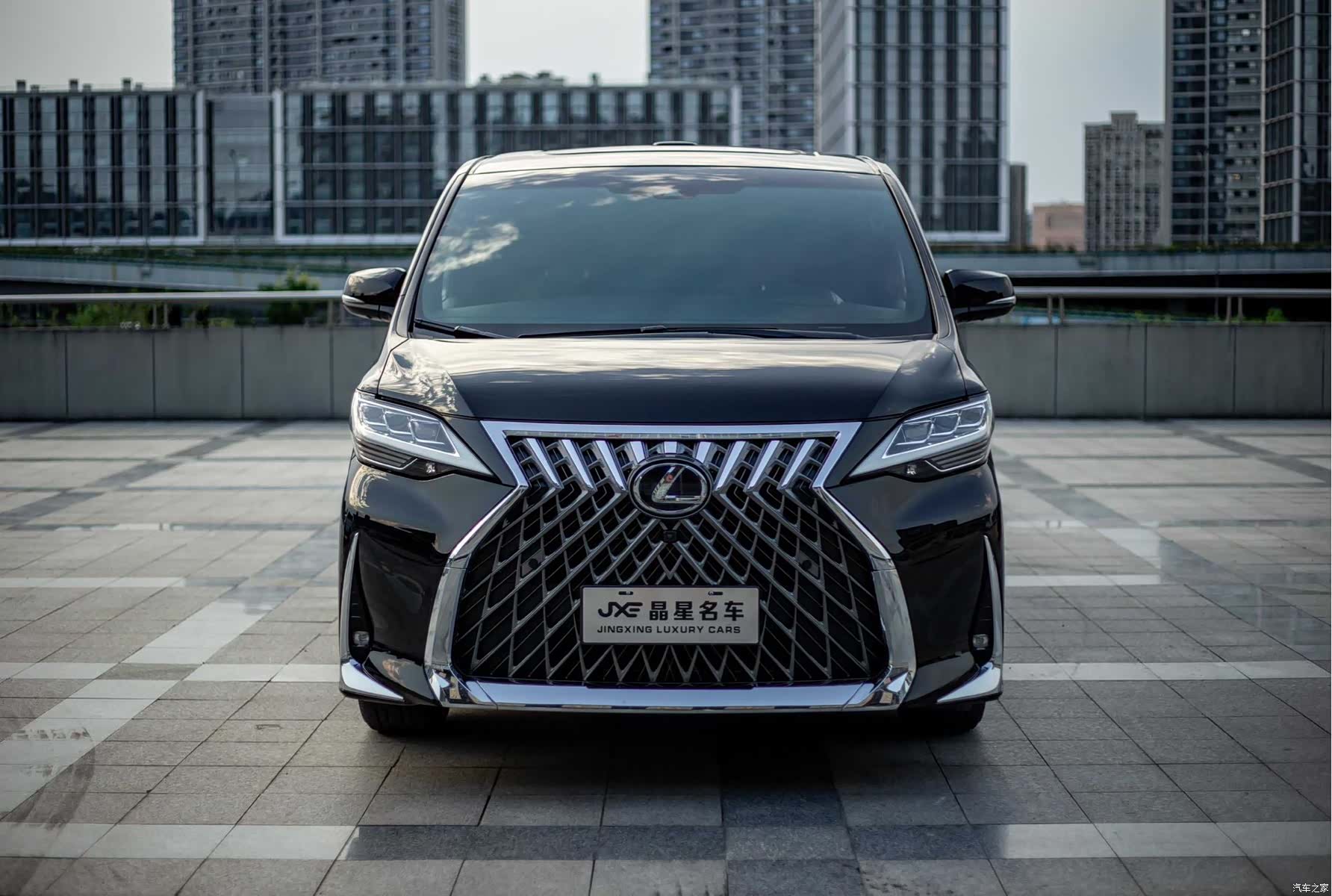 Lexus LM, 2021 2