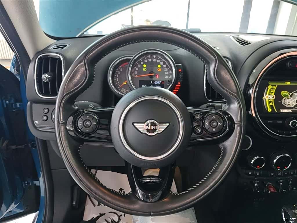 Mini Countryman, 2017 11