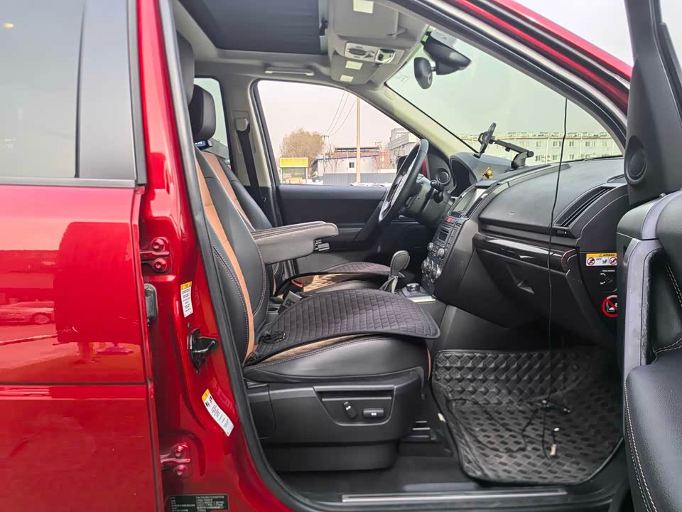 Land Rover Freelander 2